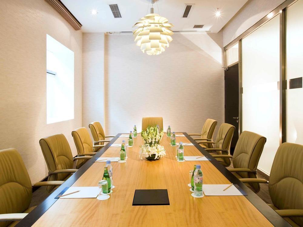 Novotel Beijing Sanyuan Екстер'єр фото