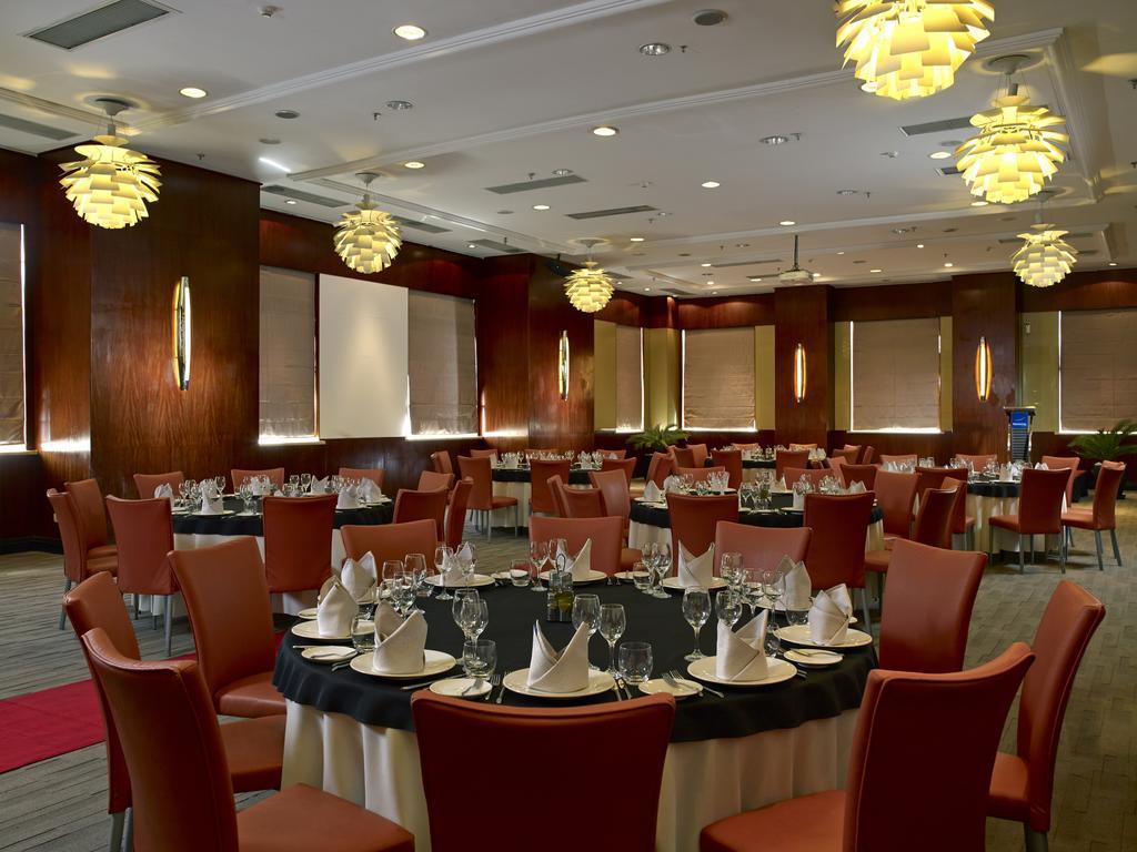Novotel Beijing Sanyuan Екстер'єр фото