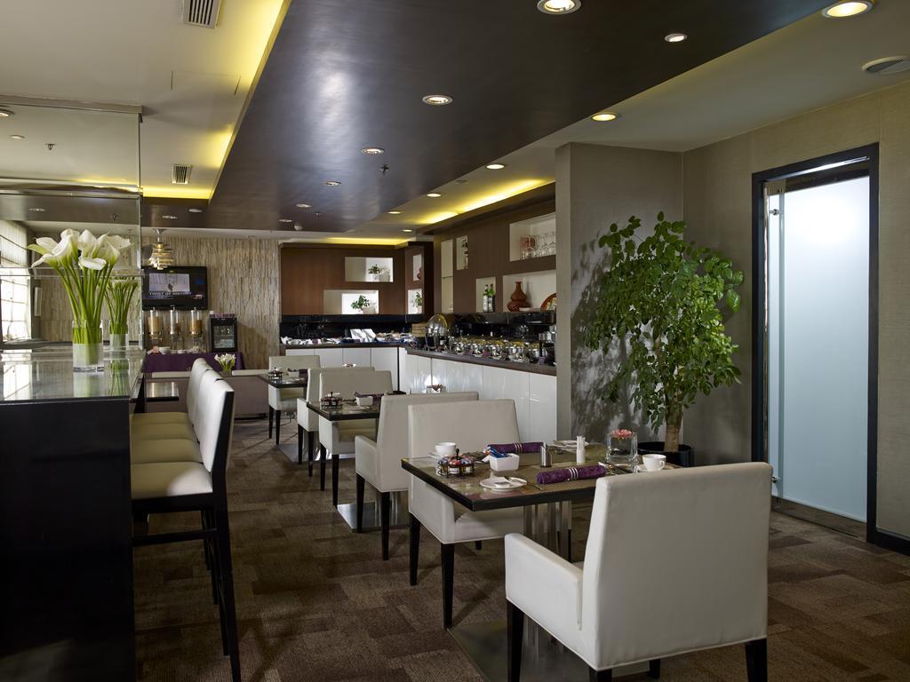 Novotel Beijing Sanyuan Екстер'єр фото
