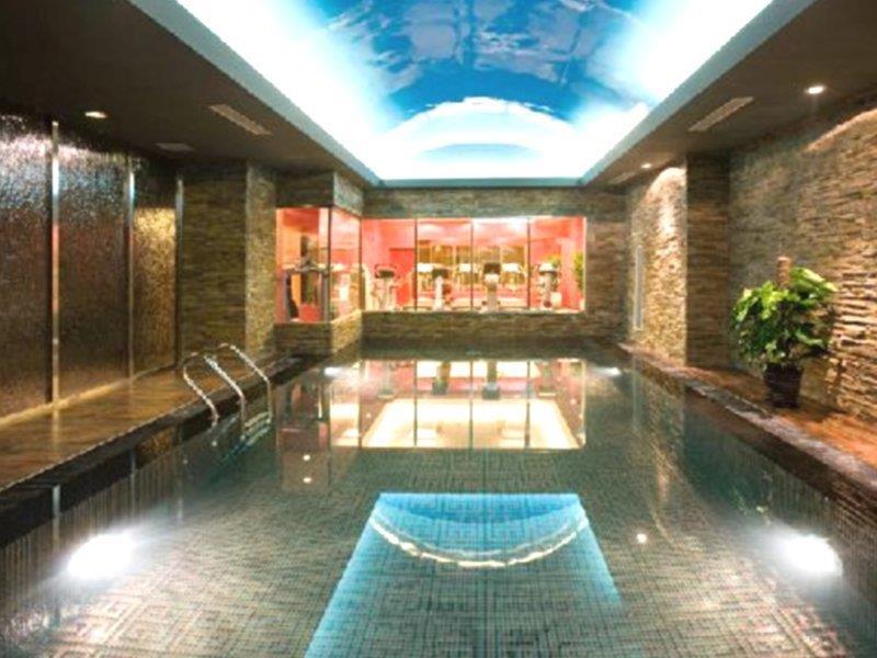 Novotel Beijing Sanyuan Екстер'єр фото