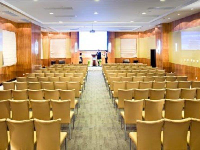 Novotel Beijing Sanyuan Екстер'єр фото