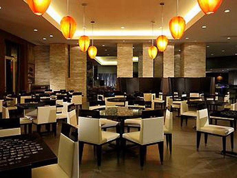 Novotel Beijing Sanyuan Екстер'єр фото