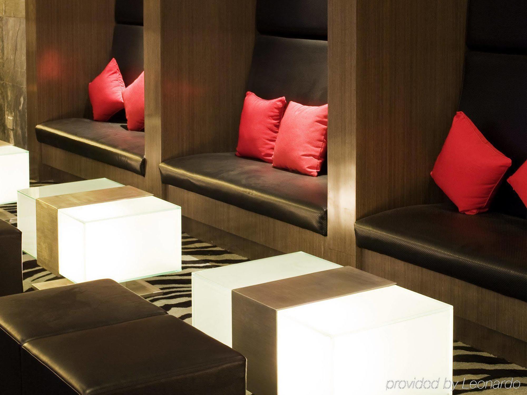 Novotel Beijing Sanyuan Екстер'єр фото