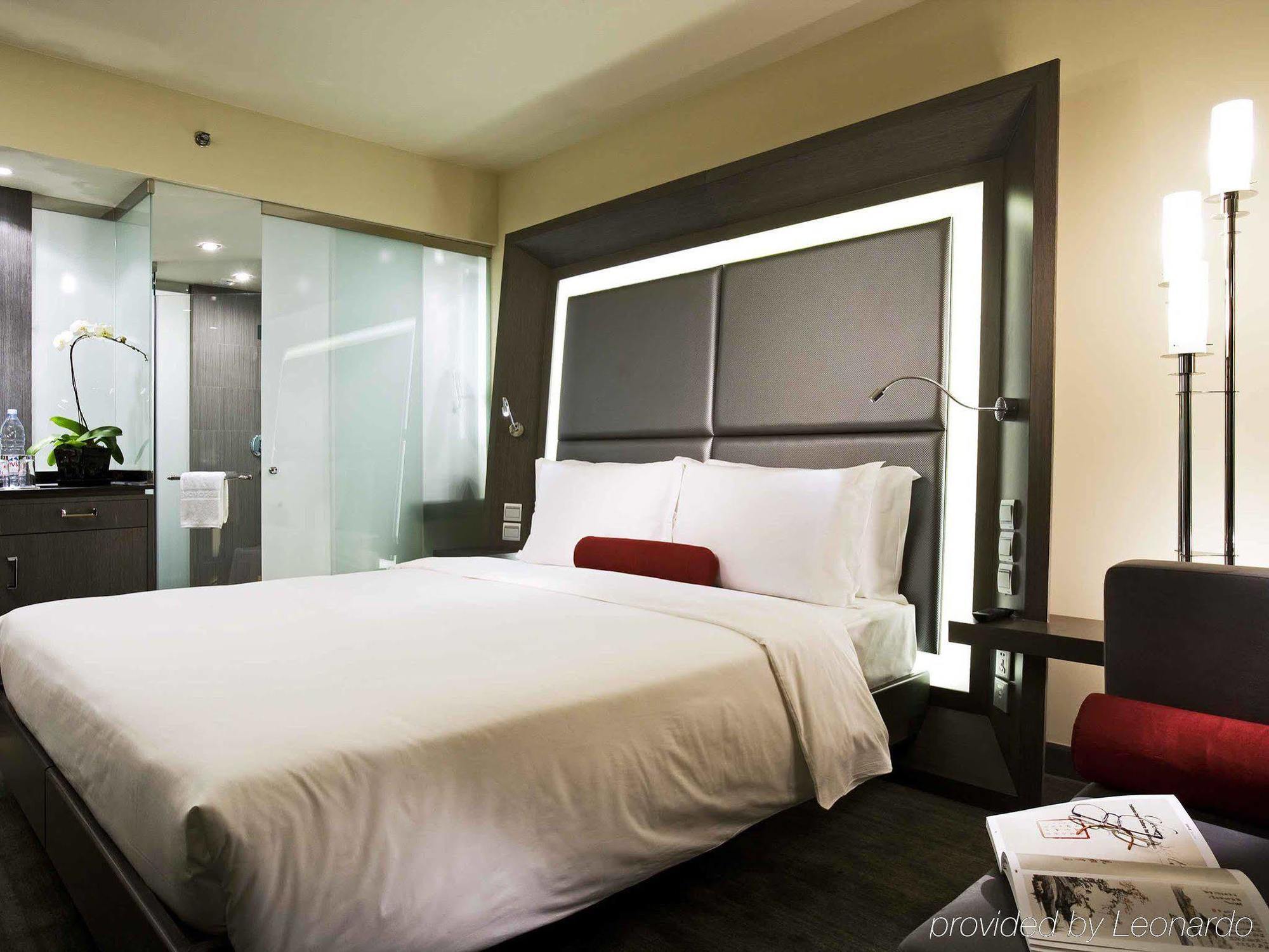 Novotel Beijing Sanyuan Екстер'єр фото