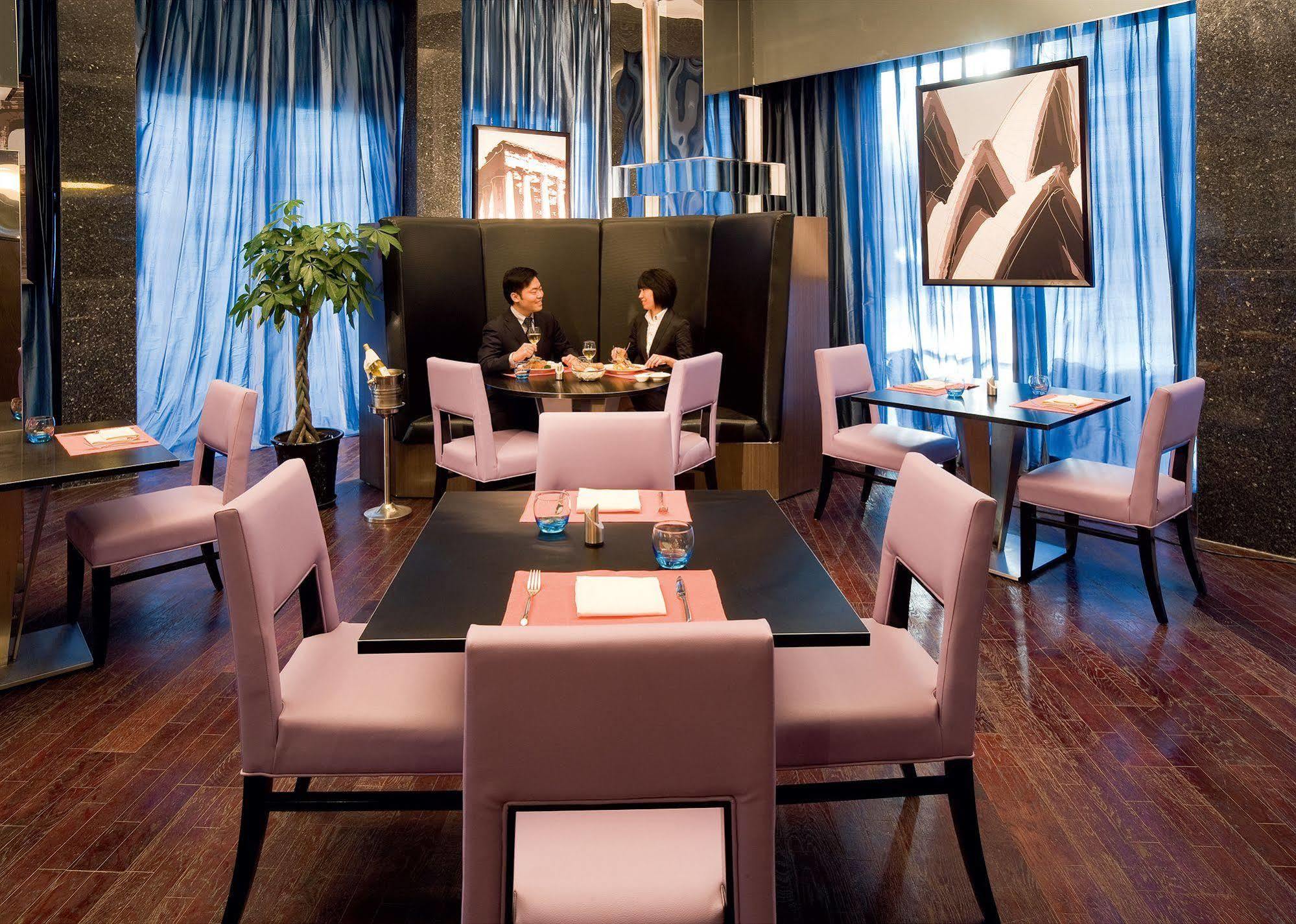 Novotel Beijing Sanyuan Ресторан фото